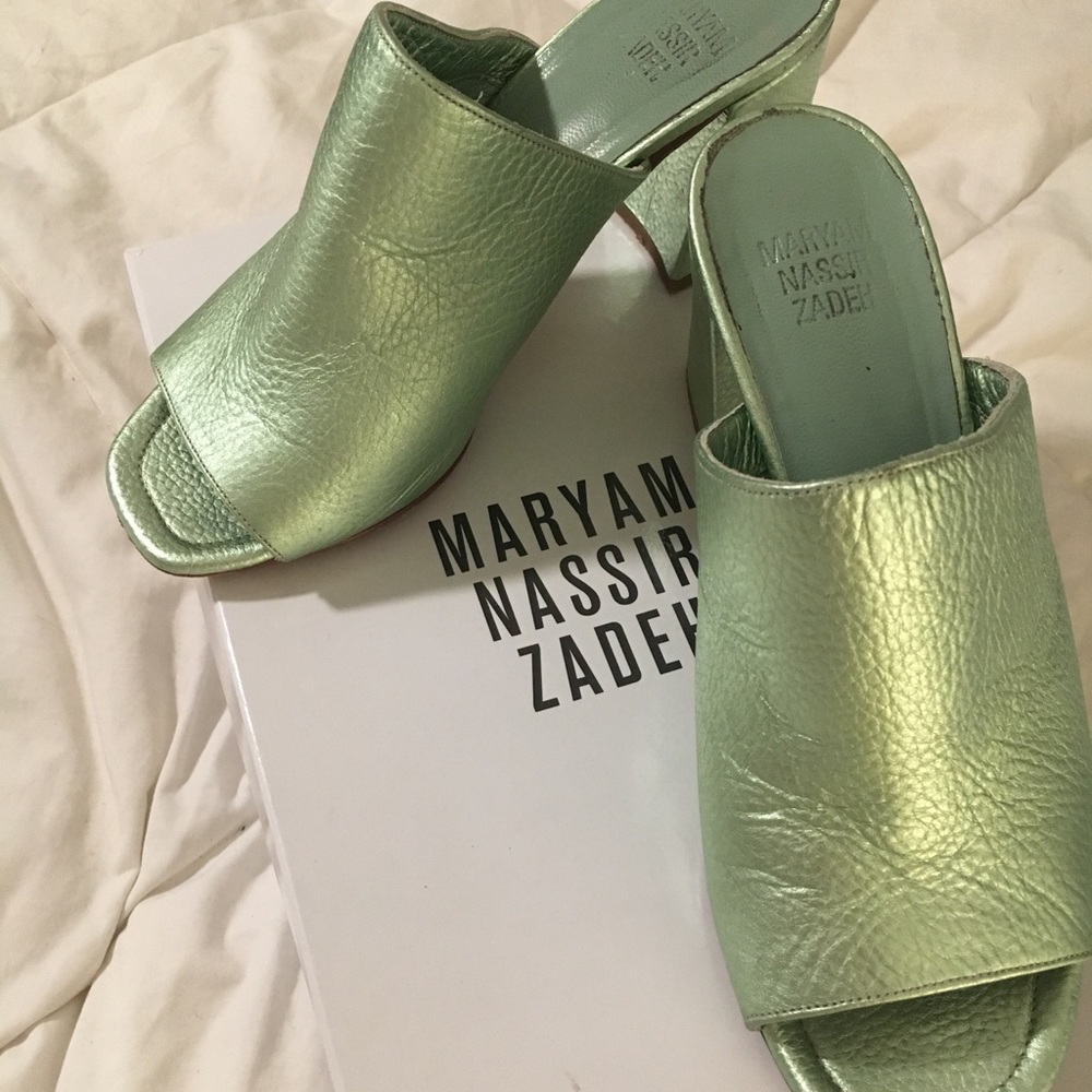 Maryam Nassir Zadeh Mules